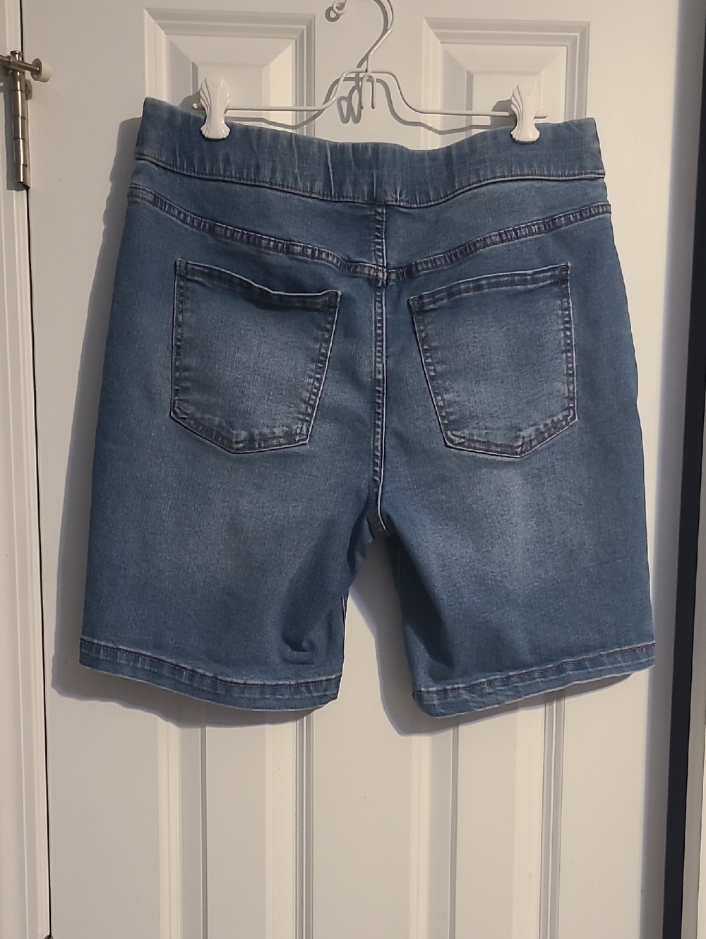 Terra & Sky Light Blue Denim Bermuda Shorts - Picture 2 of 3